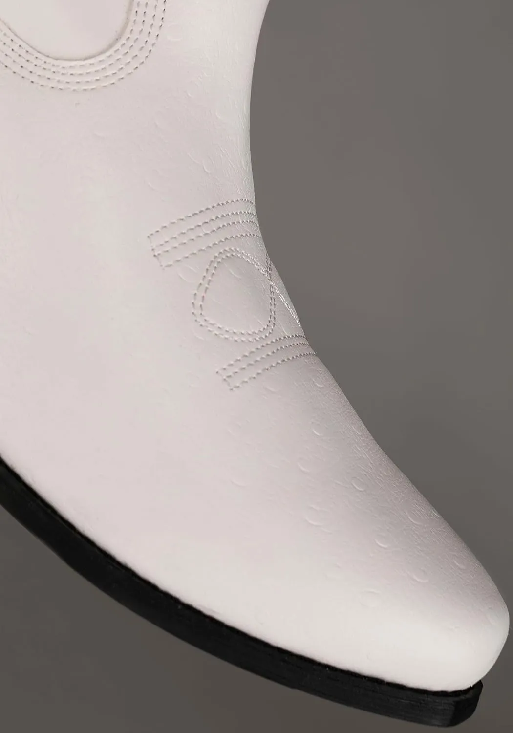 Fun Costumes White Cowboy Boots for Men | Costume Shoes for Adults, Size 10, White