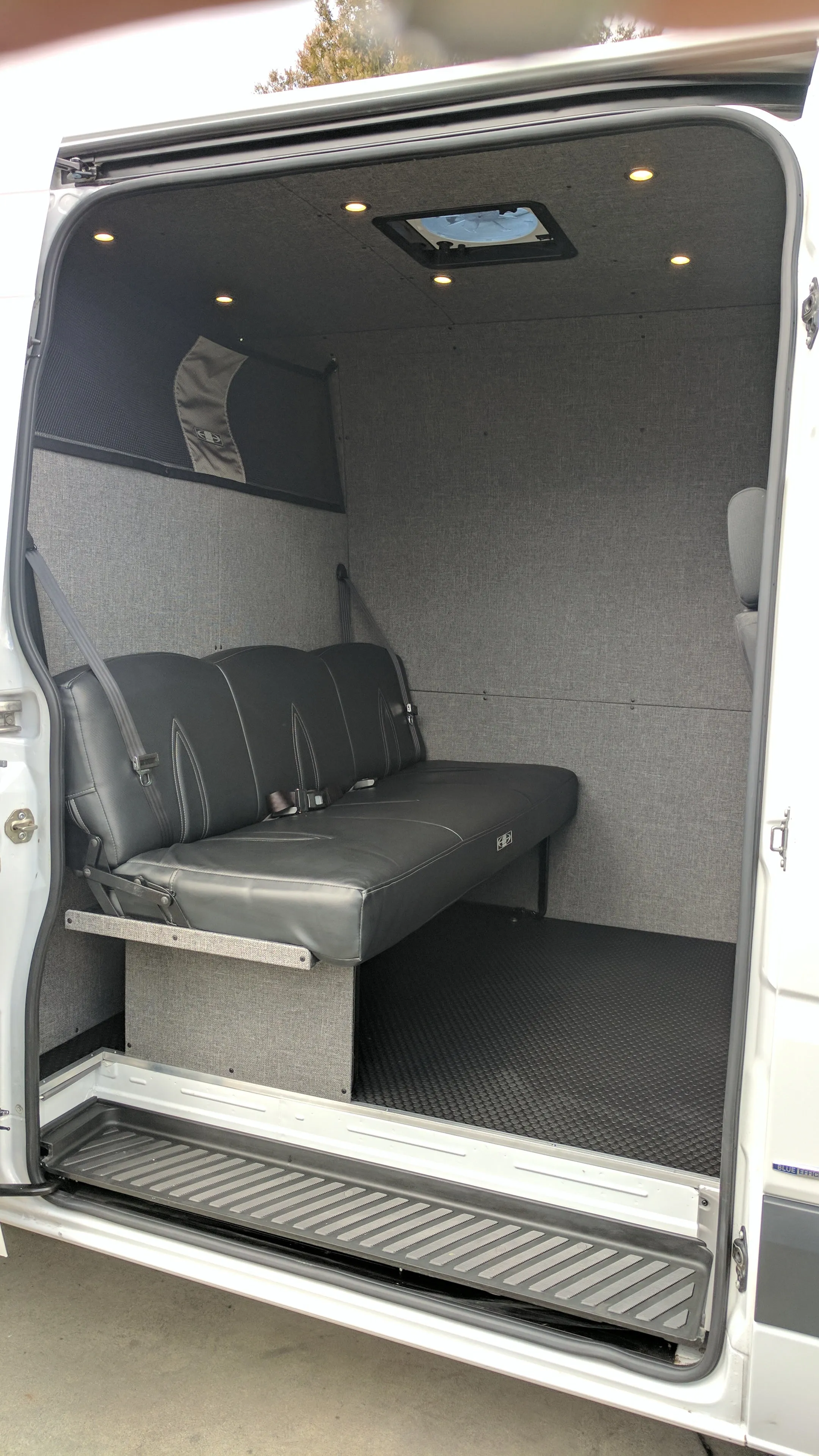 RB Gear Hauler Van CH - 170" 2x4