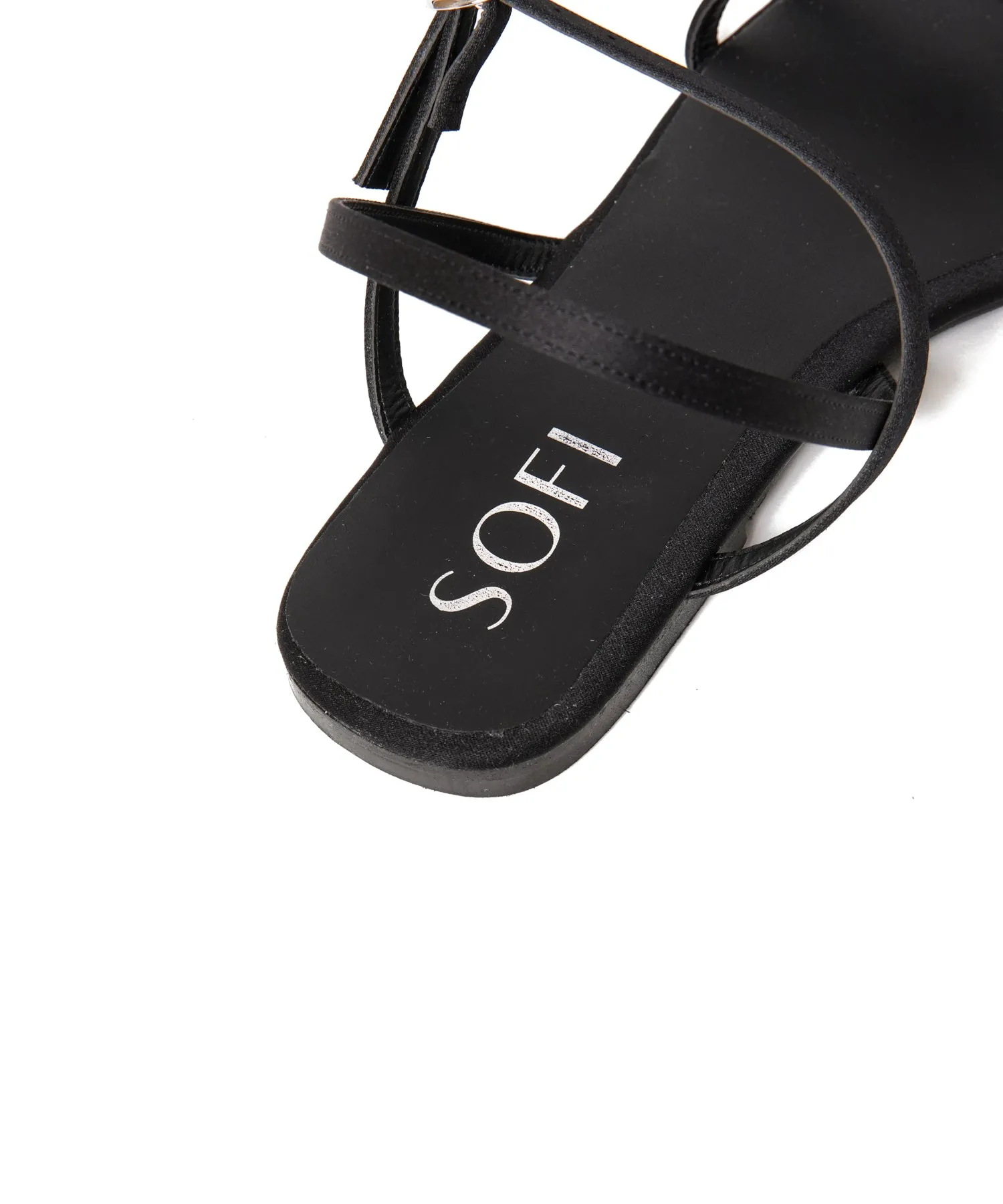 【WOMEN】SOFI  ストラップフラットサンダル SOFI13024